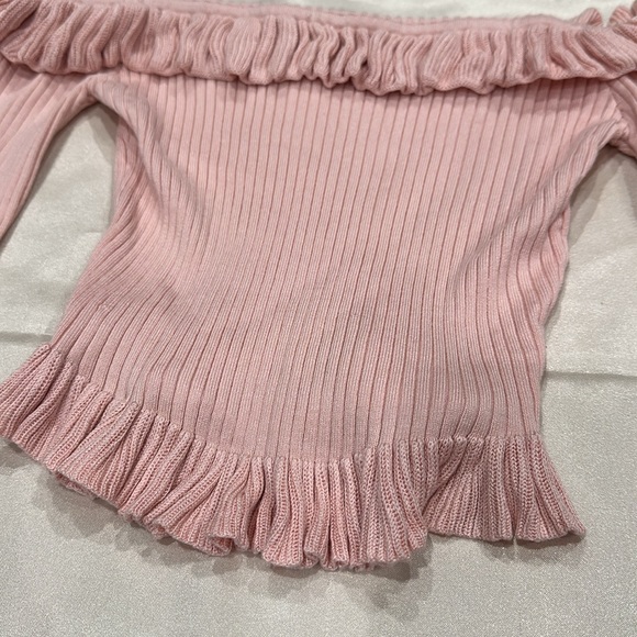 Cropped Sweater - Picture 2 of 4